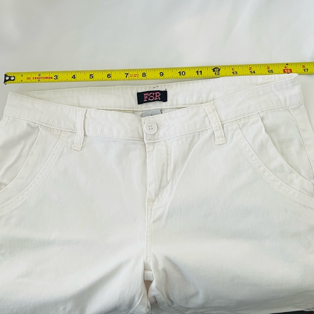 FSR~White Ankle Pants - Picture 4 of 7